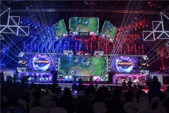 LPL解说剖析S15总决赛：电竞激情燃，LPL实力不容小觑